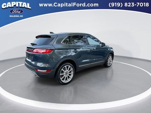 Used 2019 Lincoln MKC Reserve image 8