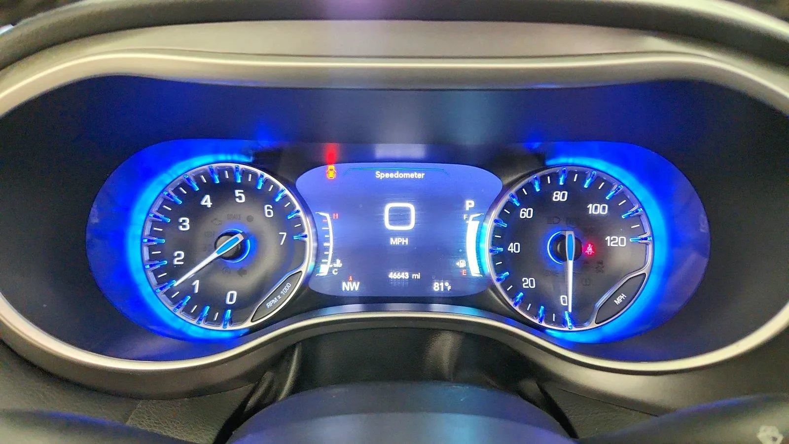 Used 2023 Chrysler Pacifica Touring-L FWD image 15