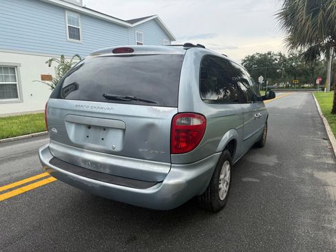 Used 2003 Dodge Grand Caravan Sport FWD image 6