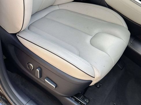 Used 2024 Hyundai Palisade Limited FWD image 28