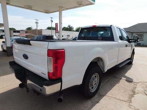 Used 2017 Ford F250 XL w/ Power Equipment Group image 5