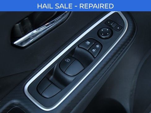 New 2025 Nissan Versa SR w/ Trunk Package image 12