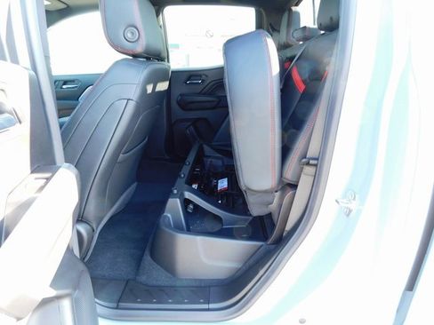 New 2025 Chevrolet Colorado Z71 w/ Technology Package image 27