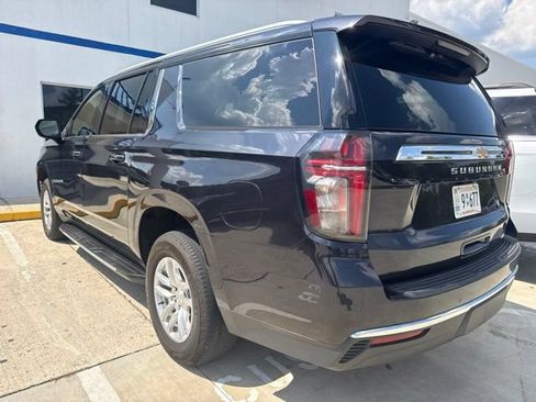 Used 2023 Chevrolet Suburban LT RWD image 23