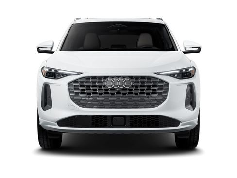 Certified 2025 Audi Q5 Premium Plus w/ Premium Plus AWD/4WD image 4