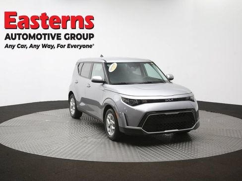 Used 2023 Kia Soul LX w/ Option Group 015 FWD image 50