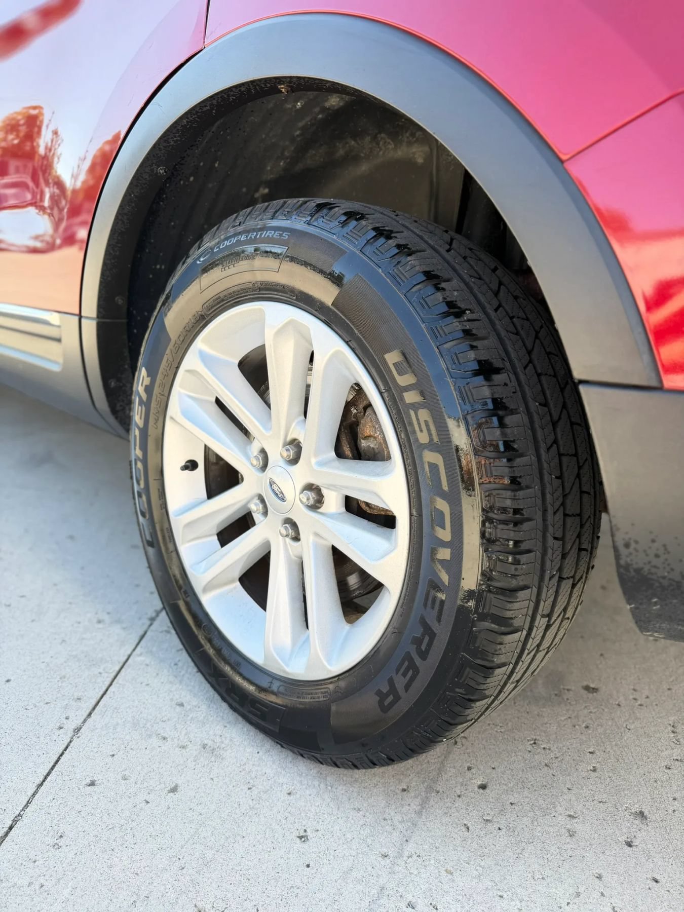 Used 2014 Ford Explorer XLT FWD image 12