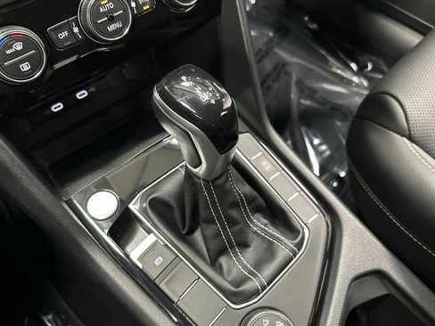 Used 2022 Volkswagen Taos SEL image 20