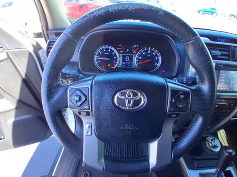 Used 2017 Toyota 4Runner Limited AWD/4WD image 15