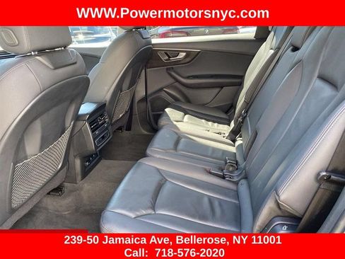 Used 2023 Audi Q7 3.0T Premium Plus AWD/4WD image 28