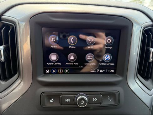 Used 2024 Chevrolet Silverado 2500 Custom w/ Custom Convenience Package image 20