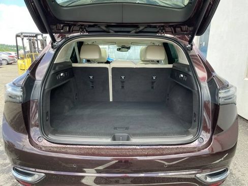 Used 2022 Buick Envision Avenir w/ Safety Package AWD/4WD image 35