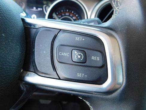 Used 2020 Jeep Gladiator Sport w/ Quick Order Package 24S AWD/4WD image 14