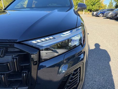 Certified 2025 Audi Q7 3.0T Prestige image 26