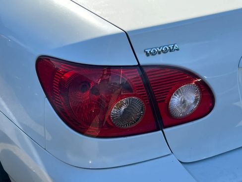 Used 2008 Toyota Corolla CE FWD image 19