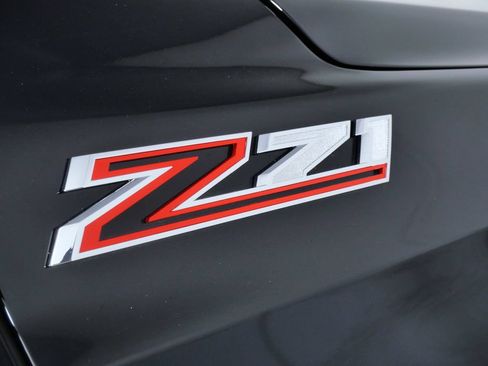 Used 2025 Chevrolet Tahoe Z71 w/ Z71 Off-Road Package AWD/4WD image 9