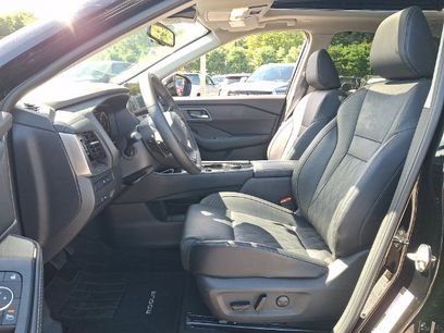 Used 2026 Nissan Rogue Platinum w/ Platinum Premium Package