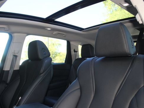 Used 2026 Acura MDX FWD image 19