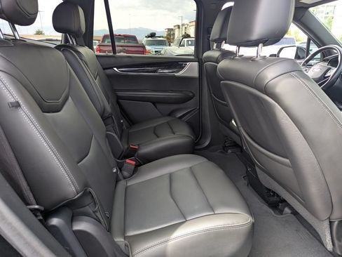 Used 2021 Cadillac XT6 Premium Luxury AWD/4WD image 35