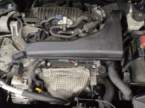 Used 2020 Nissan Rogue S FWD image 30