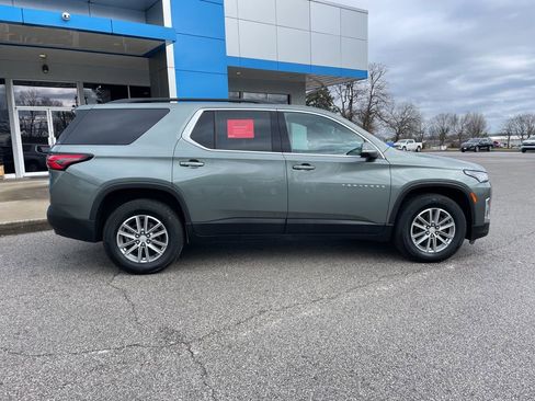 Used 2023 Chevrolet Traverse LT image 54