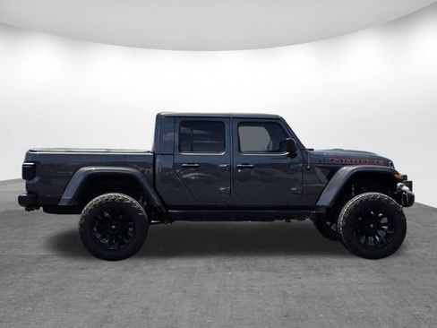 Used 2022 Jeep Gladiator Mojave AWD/4WD image 3