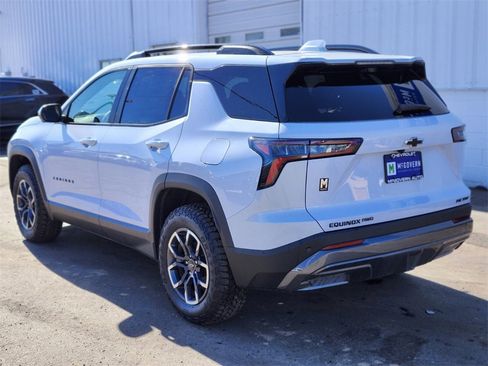 Used 2026 Chevrolet Equinox ACTIV w/ Convenience Package III image 3