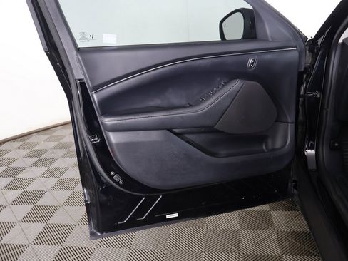 Used 2023 Ford Mustang Mach-E Select image 23