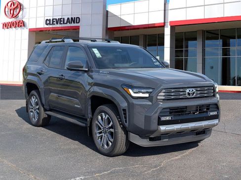New 2026 Toyota 4Runner Limited AWD/4WD image 2