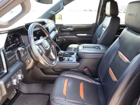 Used 2022 GMC Sierra 1500 AT4 AWD/4WD image 11