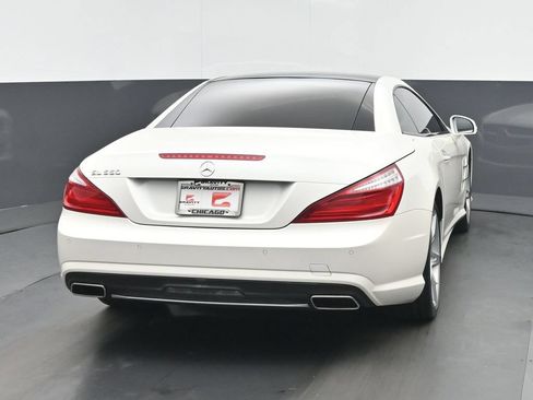 Used 2016 Mercedes-Benz SL 550 image 4