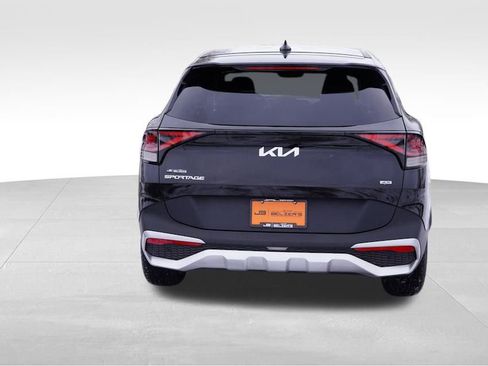 Certified 2023 Kia Sportage LX image 7