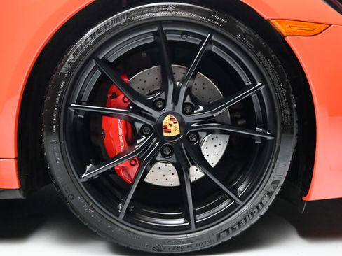 Used 2017 Porsche 911 Carrera GTS RWD image 39
