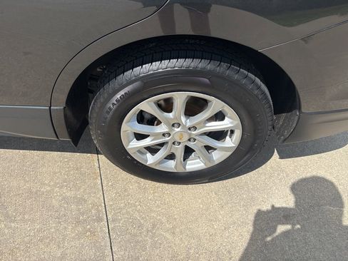 Used 2019 Chevrolet Equinox LT AWD/4WD image 49