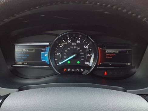 Used 2017 Ford Explorer XLT w/ Equipment Group 202A image 18