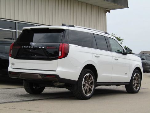 New 2027 Ford Expedition King Ranch AWD/4WD image 3