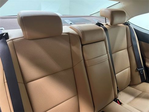 Used 2017 Lexus ES 350 image 13