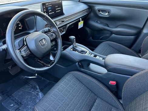 Certified 2026 Honda HR-V Sport image 9