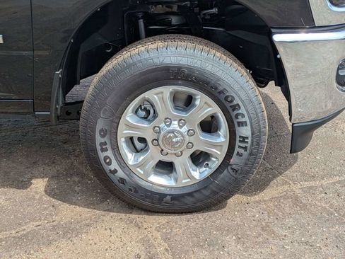 New 2026 RAM 2500 Big Horn AWD/4WD image 11