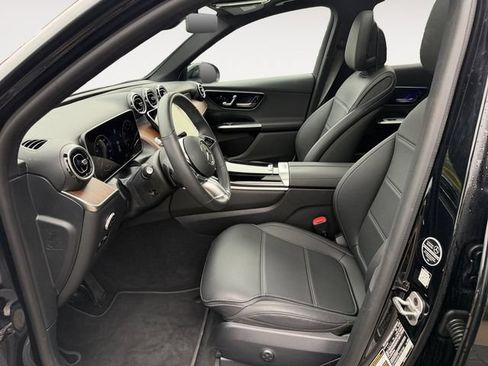 Certified 2026 Mercedes-Benz GLC 300 4MATIC image 11