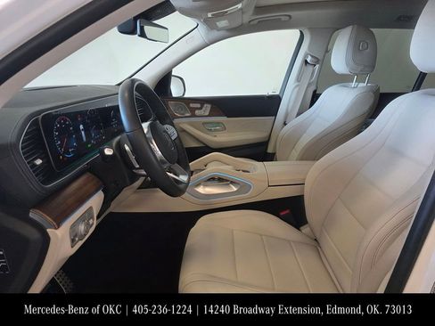 Used 2023 Mercedes-Benz GLS 450 GLS  450 image 13