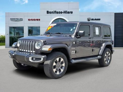 Used 2021 Jeep Wrangler Unlimited Sahara AWD/4WD image 3