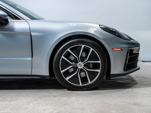 New 2026 Porsche Panamera 4 AWD/4WD image 24