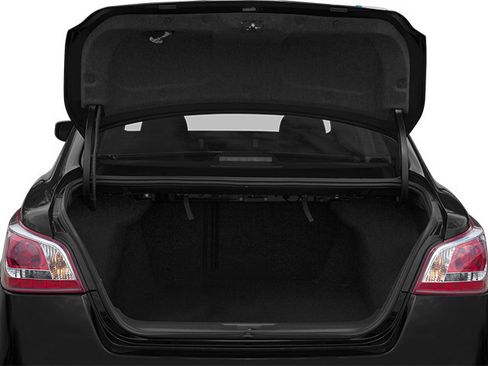 Used 2013 Nissan Altima 2.5 S FWD image 15