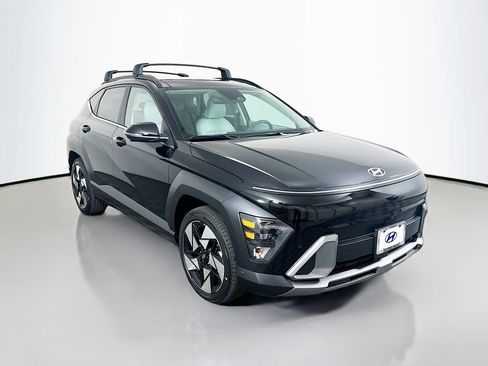 New 2026 Hyundai Kona Limited FWD image 3