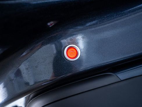 Used 2024 Tesla Model X image 52