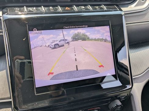 Used 2023 Jeep Grand Cherokee Laredo RWD image 21