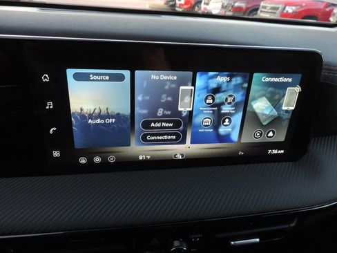 New 2026 Nissan Kicks SR image 20