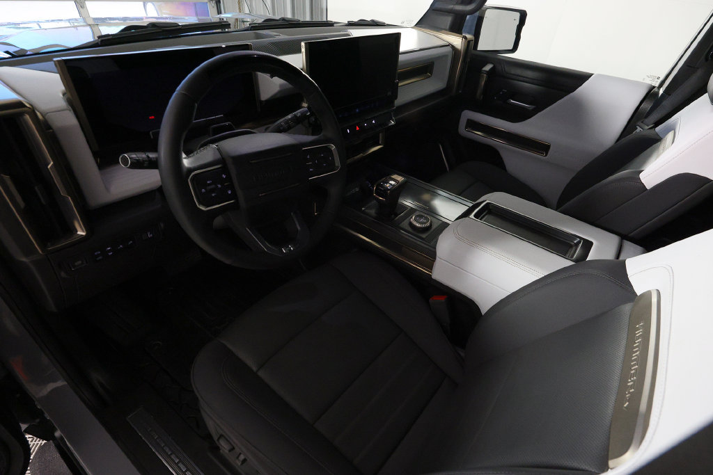 Used 2025 GMC Hummer EV 3X AWD/4WD image 17