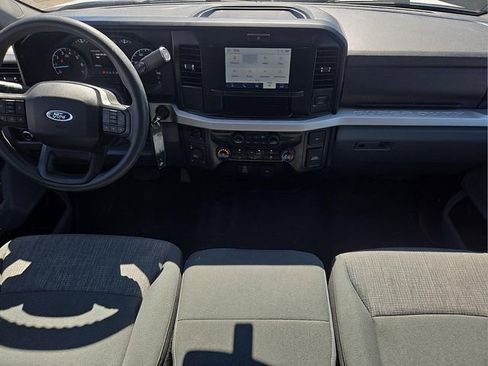 Used 2025 Ford F250 XLT w/ FX4 Off-Road Package image 17